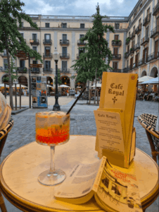 Apéro Plaça de la Independència